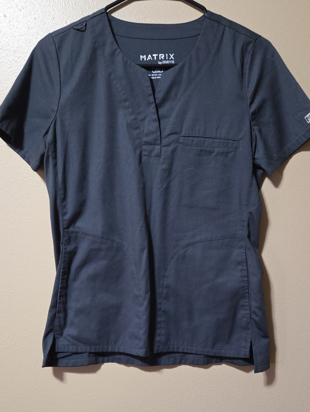 Women's Gray Scrub Set